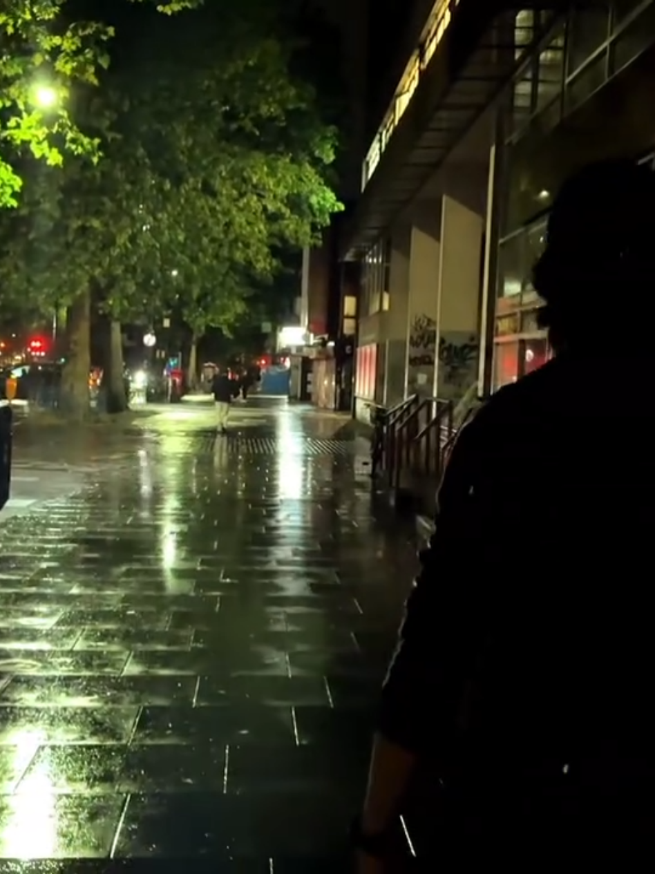 আমি কারো সখের মানুষ না আমি সেই মানুষ যার কোন মূল্যই নেই #newtrending #vairalvideo #tiktokforyou #official #bangladesh🇧🇩 @Prema @TikTok @P.প্রেঁমঁ .◎⃝❥͜͜͡͡ভাঁইঁ◄◉l⃟l⃟l 