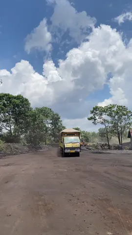 Seadanya dan semampunya#pyf #fyppppppppppppppppppppppp #trukkalimantanselatan #style#kalimantanselatan