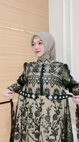 Arista gamis 🖤✨ #promoguncang1111 #farlyfashion #fashiontiktok #fypシ゚ 