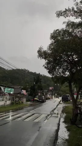 Udan” enake mangan sate, aja pada kelalen nyate nang purwojati, tempate ng ngarep puskesmas purwojati #purwojati #banyumas #banyumas24jam #banyumasvibes 