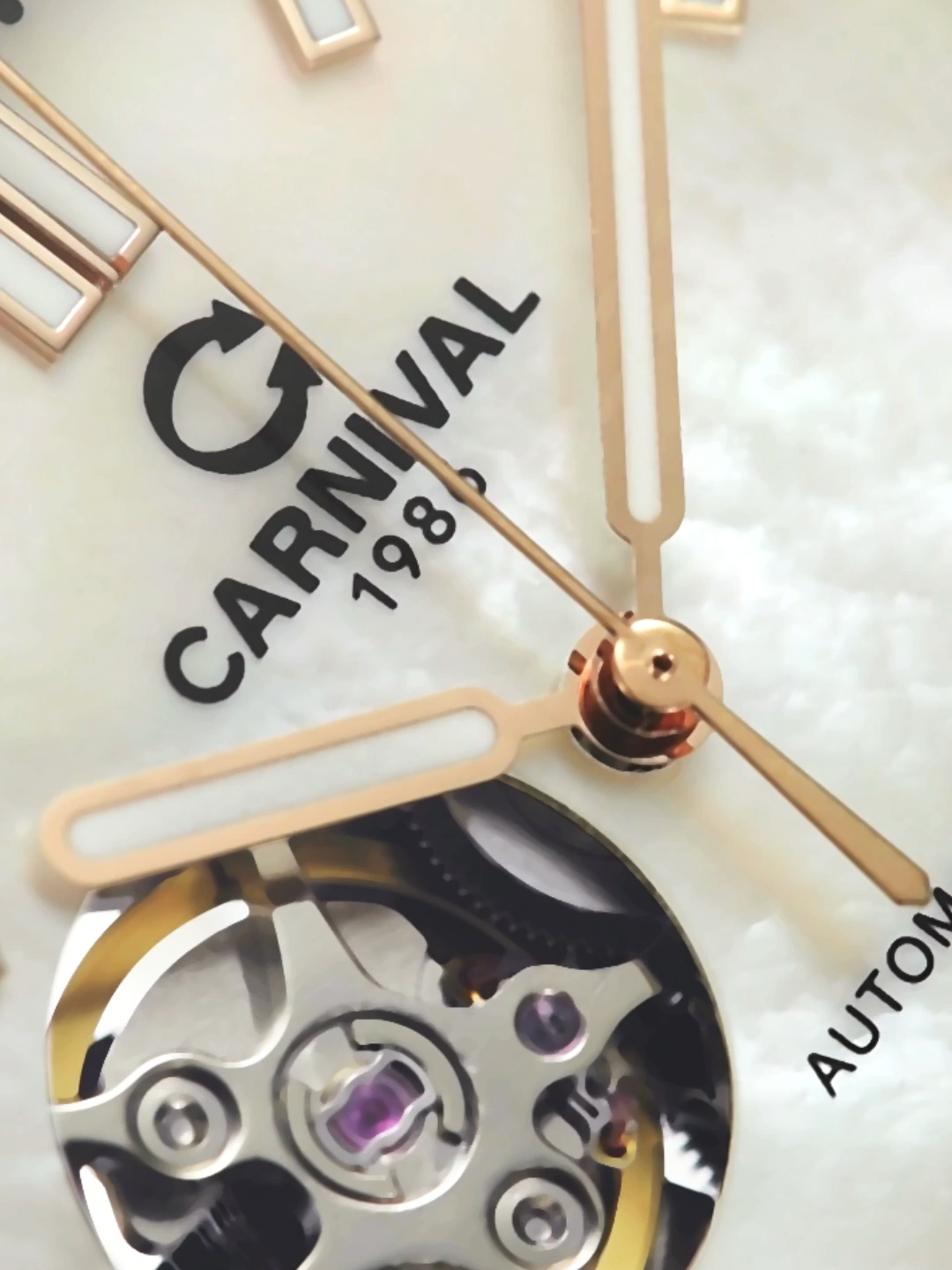 Phiên bản Xà Cừ 8128G1 Open Heart đã ra mắt !!!