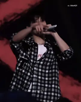 naksir banget ngeliatnya🫠 #jeongwoo #jeongwootreasure #treasure 