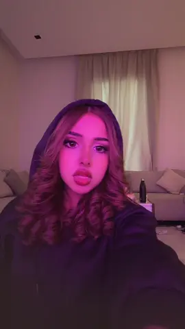 رسسسمه يوم تبتسم