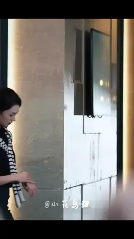 udah deh kalau udah pake kacamata...aura nya...makin..makin... #wangdaotie #dramachina #dracin #fyp 