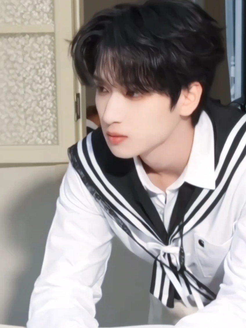 สุดหล่อ🐻✨ #yanhaoxiang #严浩翔 #tnt时代少年团 #tnt_thời_đại_thiếu_niên_đoàn 