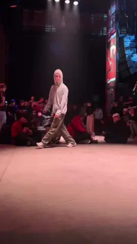 Bboy Raptor 🤯🤯  #justdance #breaking #odaychiconhay #bboy #raptor 