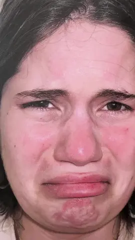 Vita Kari’s (@vitakari) practice explores identity, perception, and digital disorientation through tapestry, sculpture, video, and performance. Blending early internet aesthetics with personal narrative, Kari’s work interrupts the doom scroll with glitch, humor, and emotional misdirection. Kari’s viral video series The Craziest Thing About Being Creative turns everyday objects and hyperreal illusions into punchlines—revealing how the line between self and screen is constantly collapsing. Starting today, Kari will crawl into a cramped, pink box and apologize for 24 hours straight as part of Apology Box, their first endurance performance. The piece opens UNSORRY, a group show they curated at @dorado.806 in Los Angeles. The reception takes place Thursday, July 17. #Art #artist