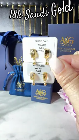On hand | Ready to Ship 💯 Trusted Gold Seller ✨ ✅ CASH | LAYAWAY OK! ✅ Authentic 18K Saudi Gold  ✅ Brand new & pawnable ✅ Affordable luxury, cheaper than the mall ✅ Great investment | wear your savings ❌ No return, no exchange ❌ No bogus buyers ❌ No return, No exchange ❌ No cancellation once invoiced  