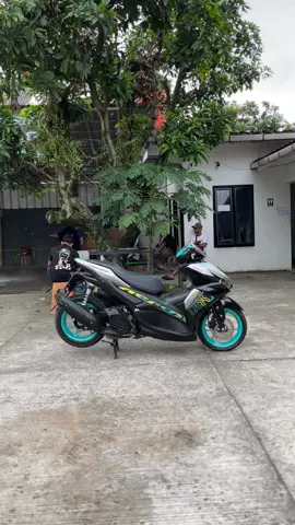 Malam ini malam ini hujan🗿 #aerox155 #aeroxmodifikasi #aerokdownsize 
