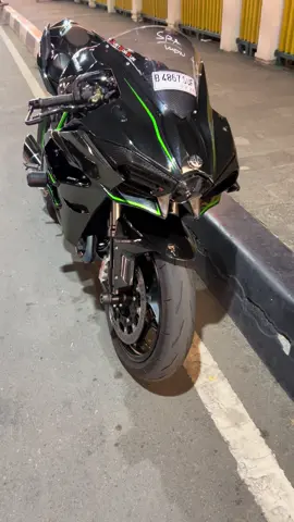 Kawasaki Ninja H2 #kawasaki #ninja #bandaaceh @Justforfun.bigbike 