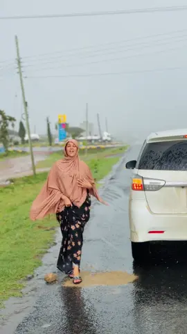 Jawiga 🌧️ 😩#faizajanoo 