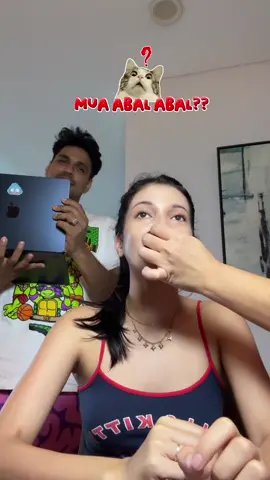 look at my makeup base! 