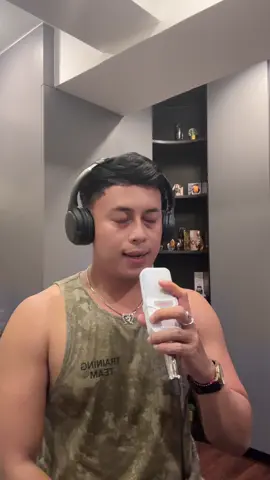 bismillah mulai ngonten lagi ,,,, yang mau req lagu dm 😝🤣🤫😜👆🏻#hiburan #lipsing #singing #pyf 