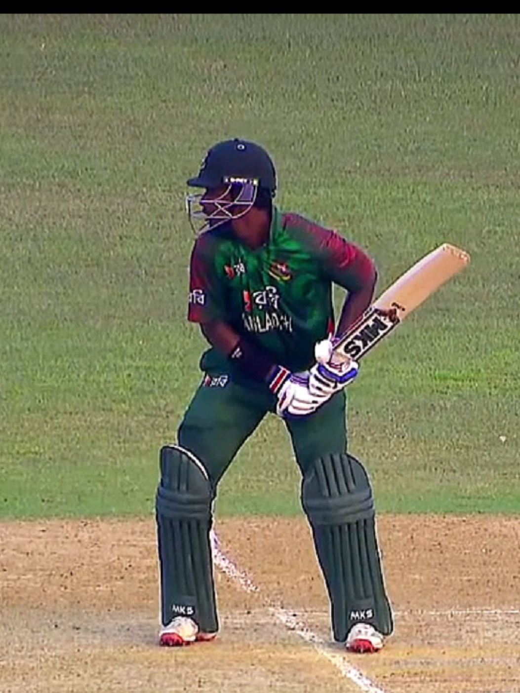 দলের প্রয়োজন মূহুর্তে দুর্দান্ত সেঞ্চুরি তামিমের..🏏🇧🇩 #foryoupage #viralvideo #cricket #bangladesh #bdcricket 