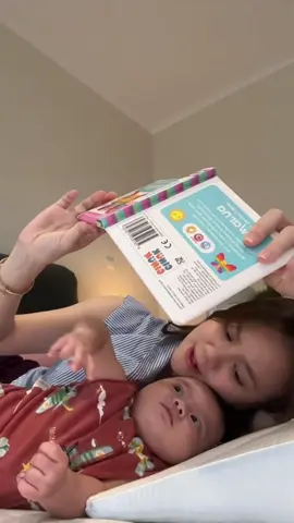 Di balik setiap bekas luka caesar, ada cerita hebat tentang perjuangan jadi ibu 💙 Aku rawat bekas lukaku dengan #DermatixUltra, dan perlahan makin memudar. Sekarang, tiap kali lihat cermin, aku nggak cuma lihat luka melainkan aku lihat kekuatan ✨ Buat moms yang juga lagi berjuang, kamu bisa dapetin #DermatixUltra di Apotek Terdekat atau Menarini Health & Beauty Official Store 💕 @Dermatix® Indonesia #DermatixUltraKids#TreatYourKidsScarRight