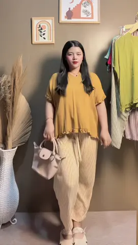 Warna glowing ke kulit si paling best seller bgt yuk jgn sampai kehabisan beb🥰❤️‍🔥🤏🏻#fy #fypシ゚ #onesetkekinian 