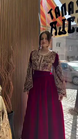 For more information +923136837518 We can Customize any outfit the way you want including Color, Size, Embroidery, Embellishments, Designs and Patterns. Deliver worldwide stitched & customized stitching. 95% of our customers believe that the product is as shown in the pictures.#foryou #pakistanifashion #londonfashion #washingtondc#unitedkingdom 