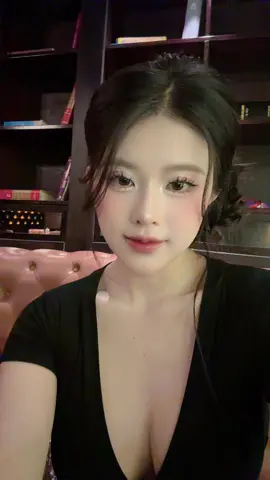 Rất tiếc anh lại gặp em lúc em trang điểm#nhanvatchinh 