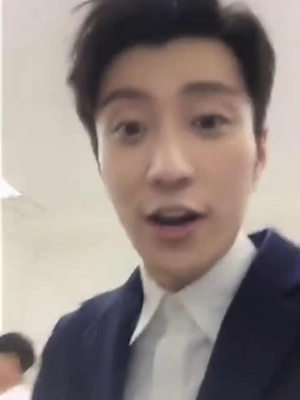 Đẹp trai như vậy mà #kieunhamluong 