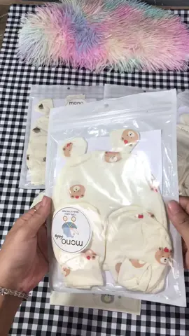 Bộ bao tay, bao chân, nón cho bé, chất vải thun lạnh Pettit mềm mịn thoáng mát lắm nha#dososinh #dososinhchobe #baotaybe #baochanbe #nonbe  @Nhà Minh Minh  @Nhà Minh Minh 