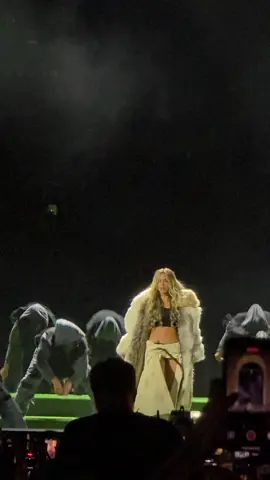 NI DE TI TINI FUTTTURA @TINI GRITALO REINAAAAA @tini@FUTTTURA 🛸 @TINI @Tini🩷✨ @TINISTAS @martinastoessel @a | tinis version💌 