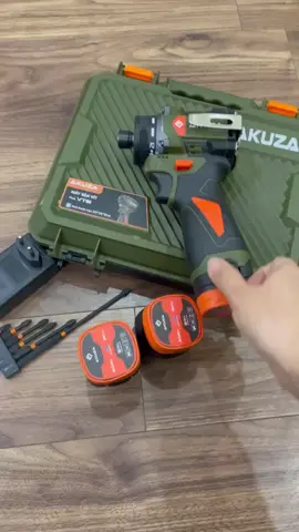 Chuyên vít cấp trượt có 3 pin #xuhuong #chuyenvitpin #khoanpin 