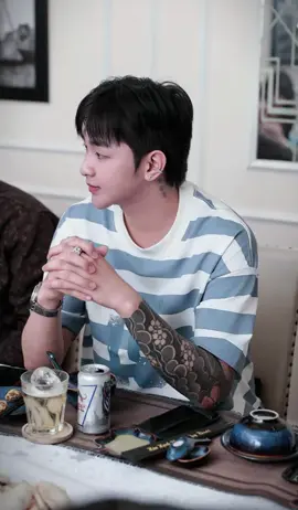 #traixinhgaidep 😎