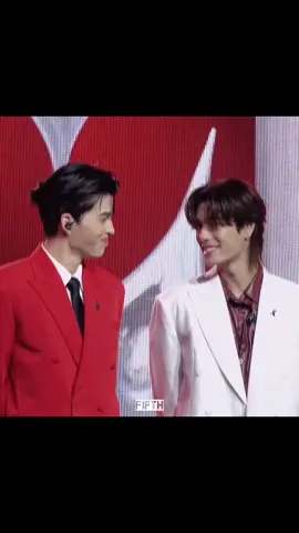 #ppnaravit #phuwintang #pondphuwin #gmmtvpockyidol_finalstage 