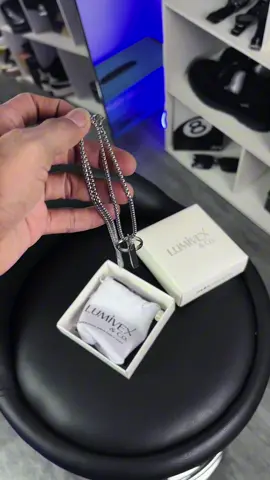 Ini terlalu cakep si ,harus punya 🔥#kalungtitanium #kalung #kalungantikarat 