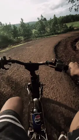 Người ngồi với kẻ tiền hắng sẽ vô ngực ma nói:))#suhuong 