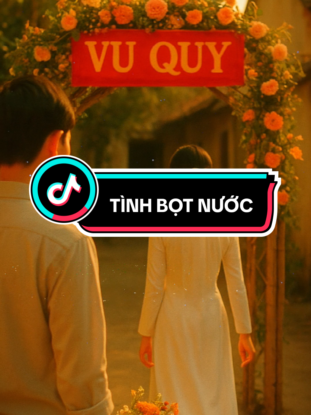 Một chiều tôi tìm đến thăm. Em ngày cuối hạ. Đường hôm nay thấy lạ. Từ ngoài ngõ vào nhà. Ngỡ ngàng khi hoa lá đan nhau. Kết thành hai chữ vu quy...  #tinhbotnuoc #nhacbuon #nhacbolero #nhactamtrang #tramcamxuc 