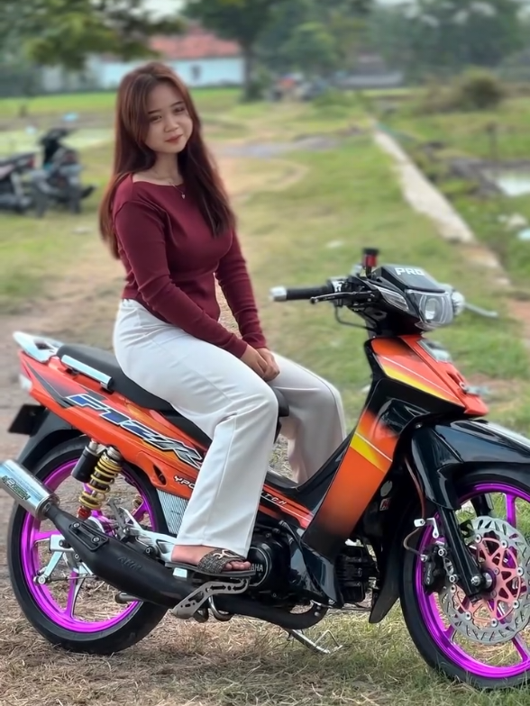 Kita kasih yang manis-manis 😋  #fyp #motor #speedraceidn #fizr 