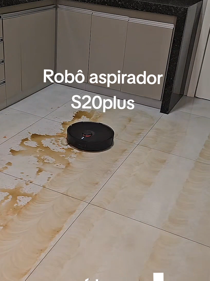 S20plus xiaomi,dando um show de limpeza por aqui #roboaspiradorxiaomis20plus #xiaomi #limpezadacasa #dicasdelimpeza #meular 