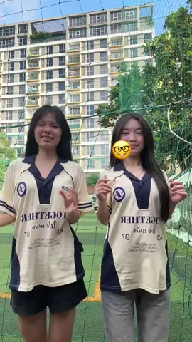 e cố trăm lần #aolop #aolopunispace #backtoschool #xuhuong @UniSpace - Trạm đồng phục 