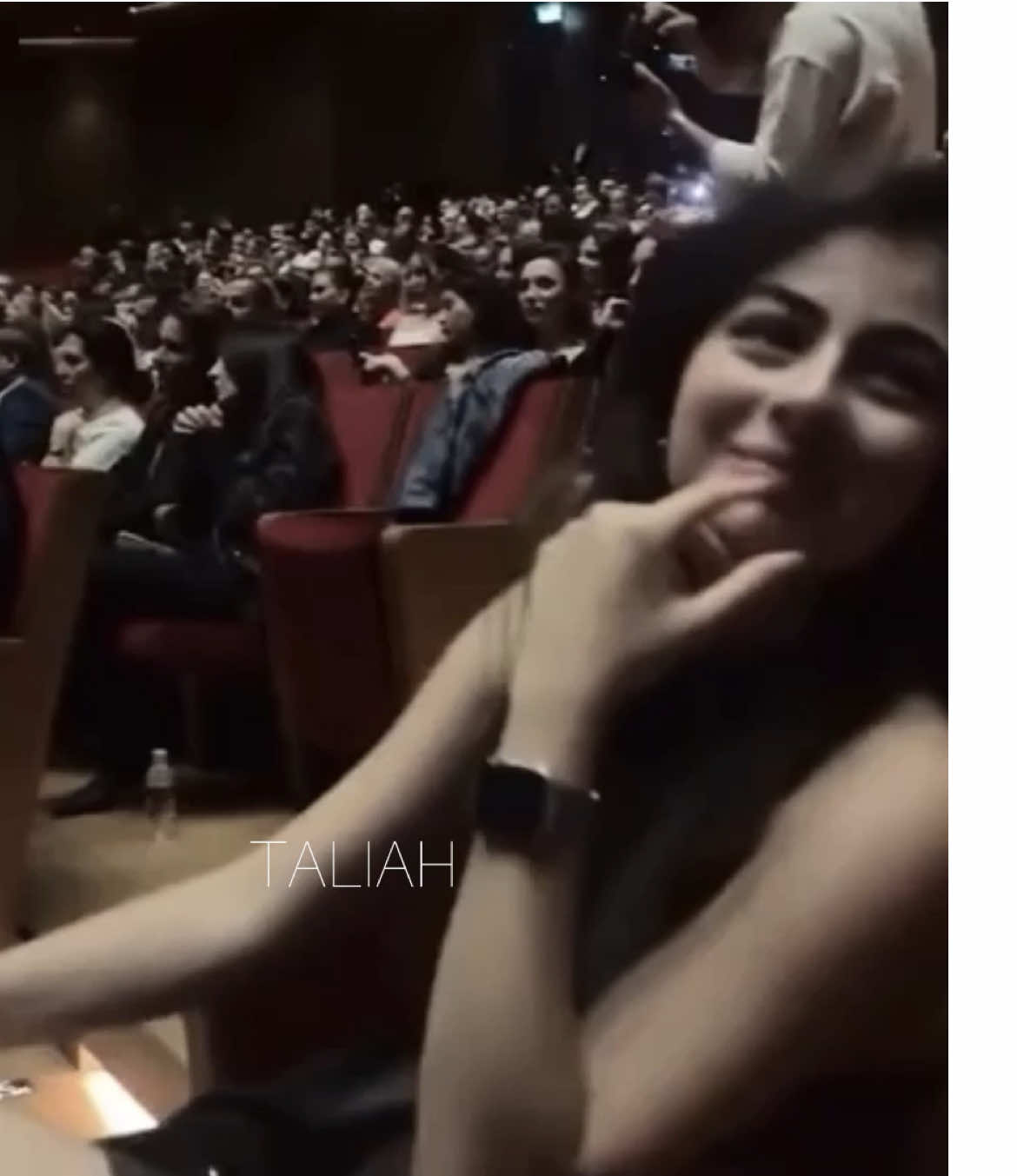 الأغنية معلقة في راسي😭😭😭#fypp #fypppppppppppppp #ليتشا_اطلق_كوبل؟بلاشك #ليتشان💍 #تصاميم_تاليا♡ 