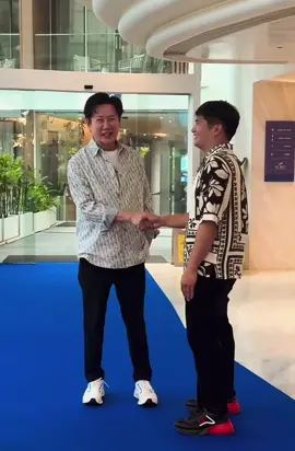 Chị Mi Sồ bắt tay làm hoà với dì Nawat #queenbeauty_team 