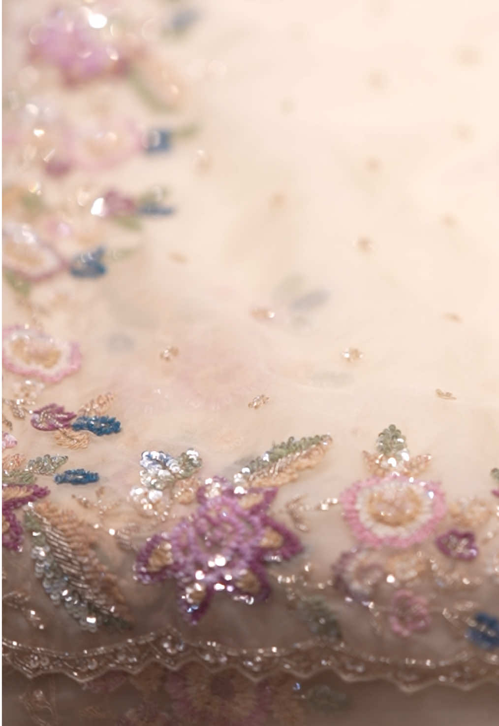 আমাদের শোরুম ভিজিট  করুন।                                                                             ❤️ মনেরেখ শাড়ীজ ❤️  🟦 যমুনা ফিউচার পার্ক  🟦  লেভেল - 2 ,  ব্লক - C,  দোকান নং : 2c-18.  কুড়িল প্রগতি সরণি , ঢাকা  - 1229 |   ☎️ - 01677612704,  01687328100  sari, biyer sari , wedding sari, banarashi sari, sharee biyer sharee, party sari , reception sari , sharee gawon,sarara, garara,  sharara, dress,  বিয়ের শাড়ি , শাড়ি , বেনারসি শাড়ি , পার্টি শাড়ি , রিসিপশনের শাড়ি, গাউন, সারারা, গারারা, থ্রি পিস,   পার্টি ড্রেস