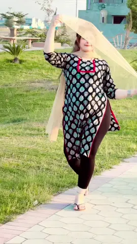 Ghonghat 👀🫣☺️🖤🔥#forupage #viralvideos #trendiing #mishamehar804 #100k @Mishi Mehar804🐰 