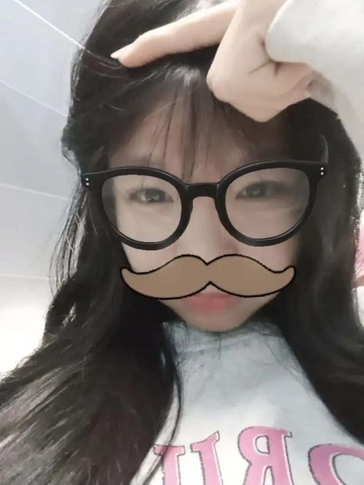 dang co muon qua hongg taa