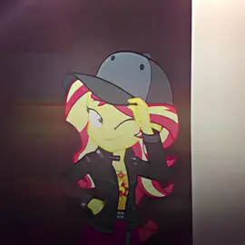 tor monitor ketua 🫡 — kalian pasti punya kan temen yang jadi leader di circle pertemanan, yang mencairkan suasana, nah sunset ini gambaran yang cocok untuk gambarin orang kayak — gitu setuju gak 🤭 . #sunsetshimmer #sunsetshimmeredit #sunsetshimmermlp #mylittleponyequestriagirls #mlpedits #tormonitorketua #orangbarulebegacor #indostyle #fyp #foryu #xyzbca #scillight