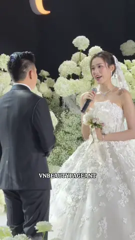 Chủ rể Viết Vương xúc động trước những lời chia sẻ của cô dâu Đỗ Hà #DoThiHa #HoaHauVietNam 