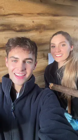 Training Kylie the Kookaburra to free fly! 🦅❤️ (I just joined in, the amazing rangers are who have taught her) @Jimmy's Farm 