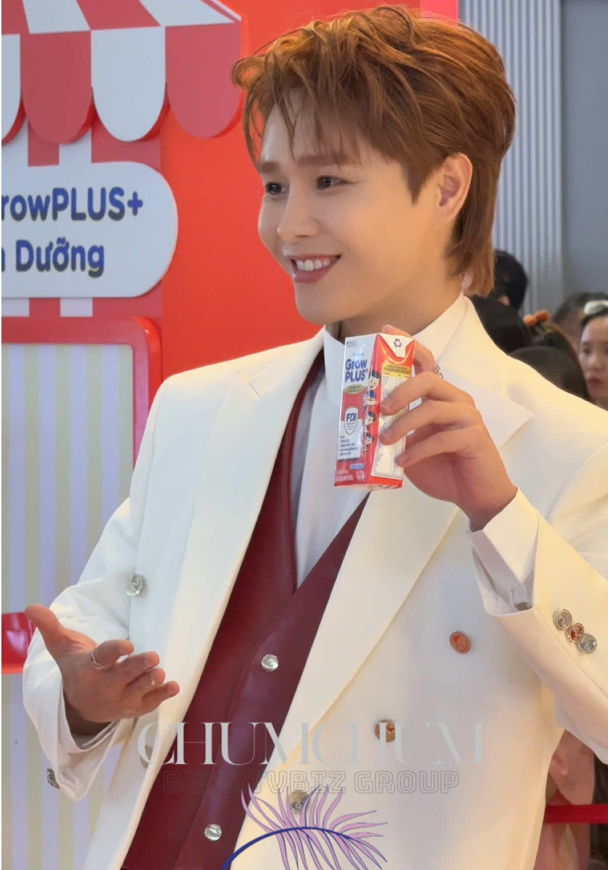 Tăng Duy Phương nay visual sáng bừng. Chắc được chị ấy chăm kĩ quá nè  😌#NutifoodGrowPLUS #Ngayhoivechuyenlon  #NutifoodGrowPLUStangcan #SuyDinhDuong #NutifoodGrowPLUSbychumchum