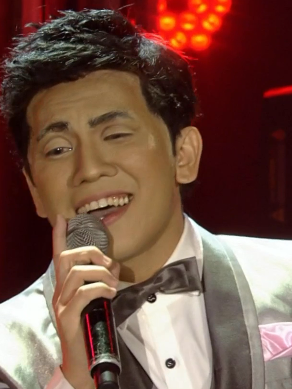 JM dela Cerna's performance as Ogie Alcasid #YFSF2025 #YourFaceSoundsFamiliar