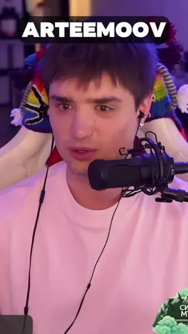 Случай на детской площадке YT: arteemoov #artemov #arteemoov #annameow #артемов #аннамяу