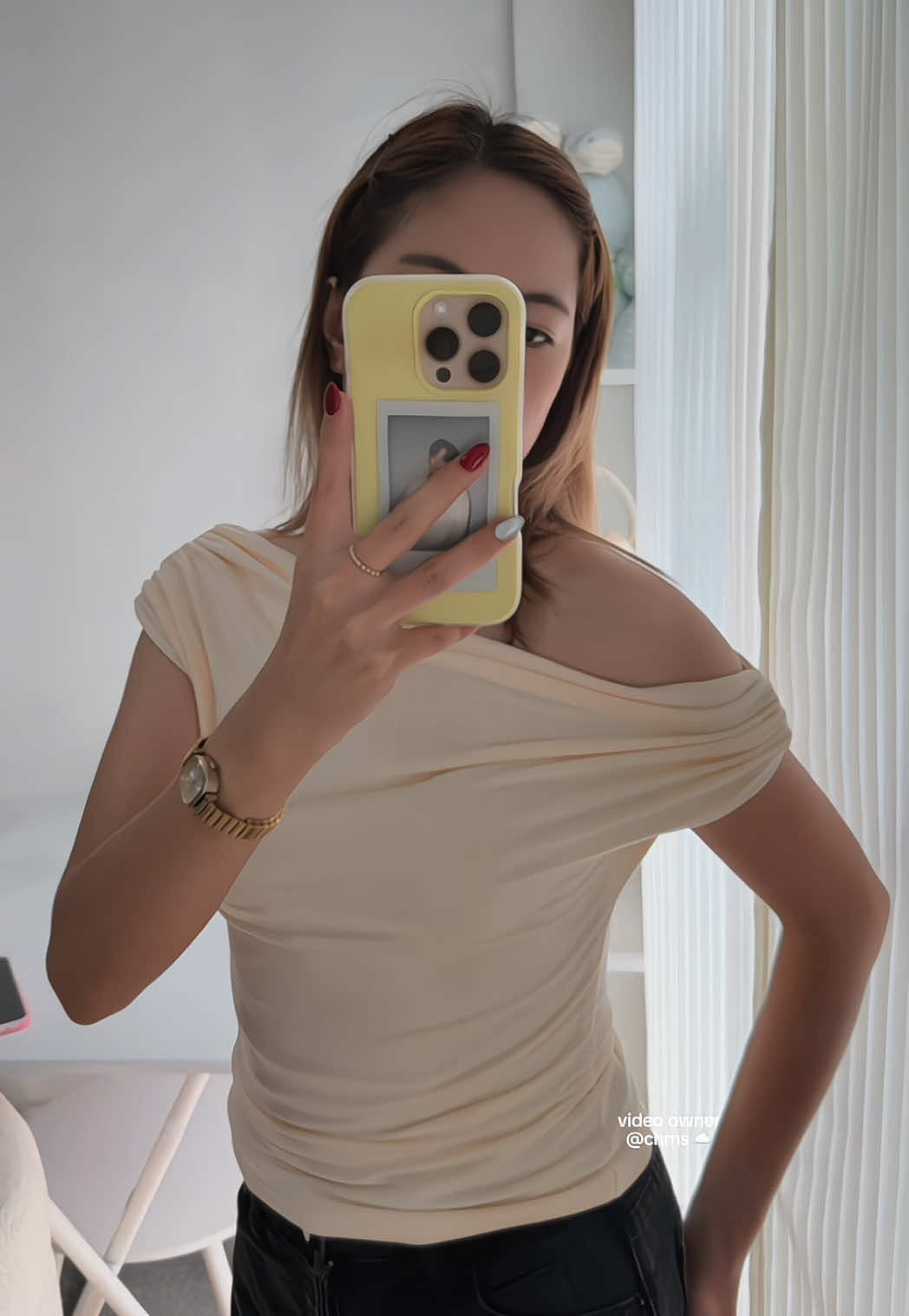 love this off shoulder top from @VXN Brand  #offshoulder #offshouldertop #topforwomen #classytop #outfitideas 