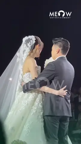 Hoa hậu Đỗ Hà bật khóc trong lễ đường cùng ông xã thiếu gia tập đoàn Sơn Hải tại đám cưới ở Hà Nội #Meowentertainment #TiktokGiaiTri #MeowNetwork 