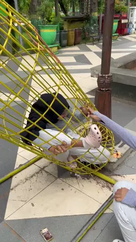 panik karna takut gabisa keluar😭😭#fyp #sumenep #tamanbunga #meme #madurasumenep 