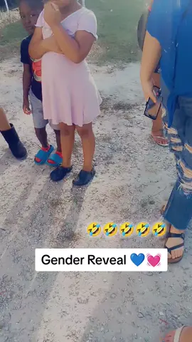 POV: I really enjoyed myself!!🥰🥰🙏🏾 What are we having? I know I haven't been posting about my pregnancy lately but I will try to get bk on track 🥰🙏🏾#fyp #2025shutdown #genderrevealparty #momtobe2025  #pregnant 