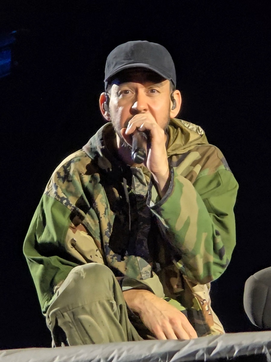 Música Where'd you go + Waiting for the end  Linkin Park ao vivo em São Paulo  Morumbis  #mikeshinoda #emilyarmstrong #linkinpark #saopaulo #showaovivo @Idalina Bordotti 